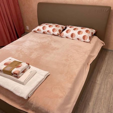 Eric Apartment Buzau Luaran gambar
